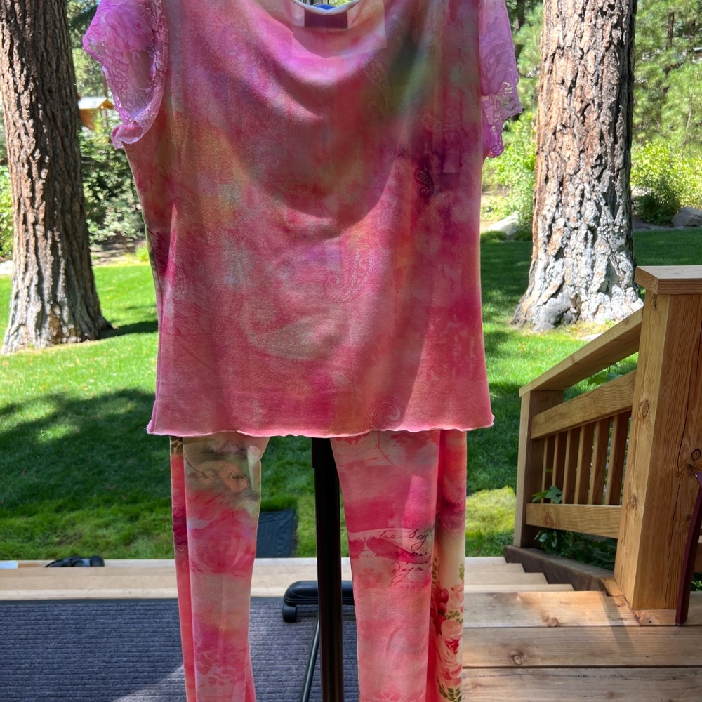 Bleu Clair Nightware pajama set.  Medium. - Picture 5 of 8